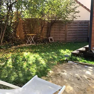 https://lilot-tiny-house-hotel.fr-paris.fr